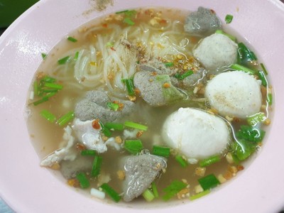 ก๋วยเตี๋ยวหมูต้มยำ