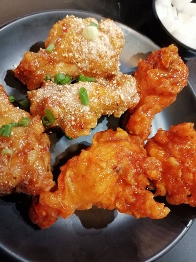 อาหาร หรือ เครื่องดื่ม