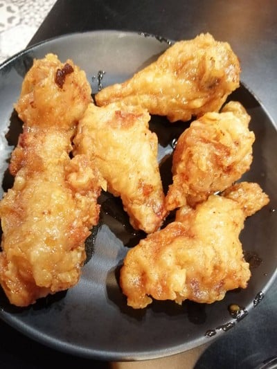 อาหาร หรือ เครื่องดื่ม