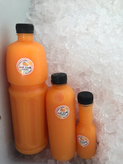 ร้อนๆ มาทานน้ำส้มชื่นใจคะ🍊🍊🍊