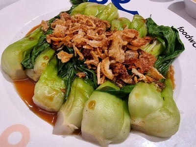 ผักราดน้ำมันหอย