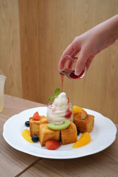 Mr.Sugi Toast with Soft Cream