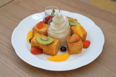 Mr.Sugi Toast with Soft Cream
