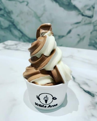 หนีความจำเจ  เปลี่ยนรส softserve ทุกสัปดาห์ ทุกรสเนียน นุ่ม ละมุนลิ้น