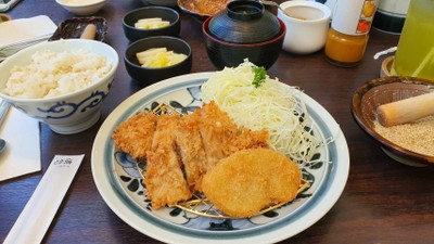 Lunch Set Tonkatsu