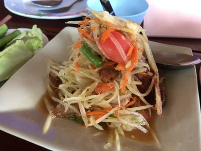 ส้มตำมะละกอ+คอหมูย่าง