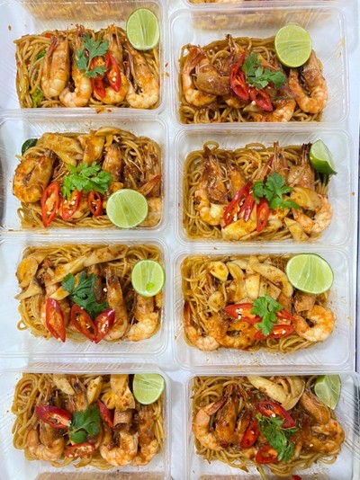 อาหาร หรือ เครื่องดื่ม