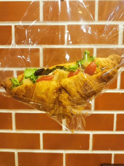 ครัวซองค์แซนวิชทูน่า