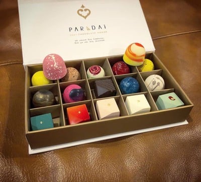 Assorted Chocolate Bon Bon ชิ้นละ 70 บาท