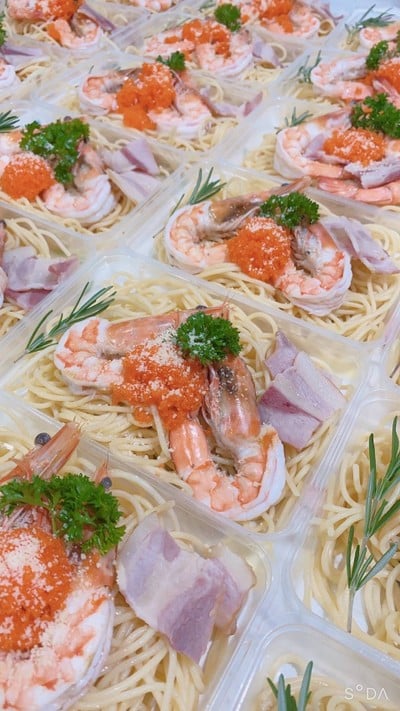 สปาเก็ตตี้ซอสครีมกุ้ง,ไข่กุ้ง,เบคอน