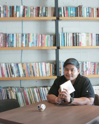 ระหว่างรออาหารก็ขอเก็บภาพซักนิด