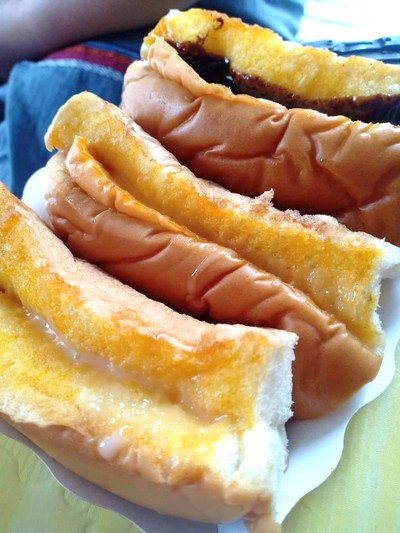 ขนมปังนึง 