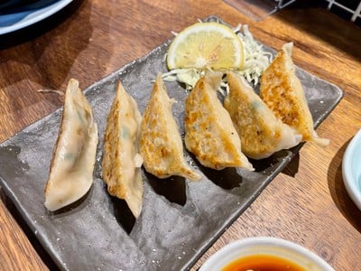 เมนูของร้าน Hana Cafe + Ramen