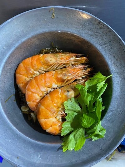 กุ้งอบวุ้นเส้น•