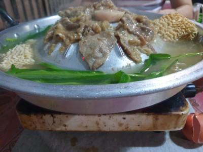 อาหาร หรือ เครื่องดื่ม