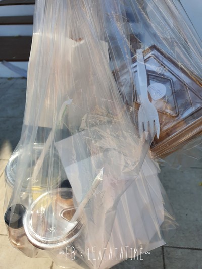 อาหาร หรือ เครื่องดื่ม