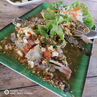 ยำปูม้า