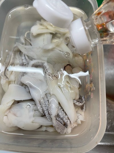 วิธีทำ หนวดปลาหมึกผัดซอสเกาหลี 🐙