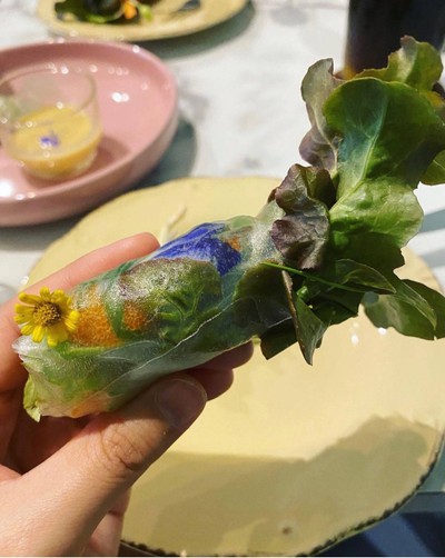 สลัดโรล