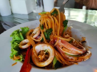 สปาเก็ตตี้ผัดขี้เมาทะเล