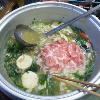 อาหาร หรือ เครื่องดื่ม