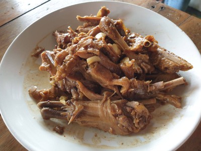 ปีกเป็ดพะโล้