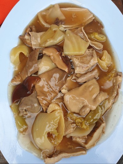 กระเพาะหมูผัดผักกาดดอง(น้ำแดง)
