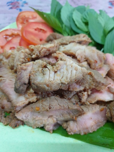 เนื้อเก้งย่าง