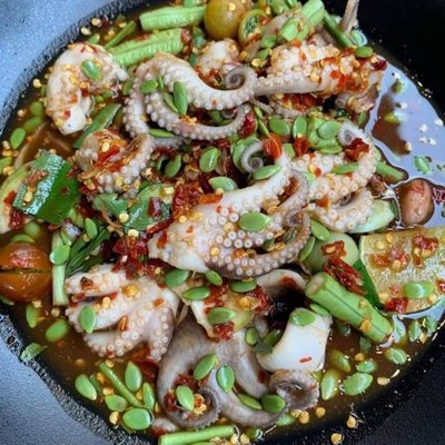 แซ่บวันรัชดา รัชดาซอย 5 แซ่บวันรัชดา รัชดาซอย 5