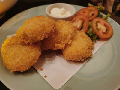 Deep Fried Mozzaralls Cheese