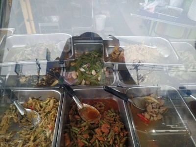 อาหาร หรือ เครื่องดื่ม