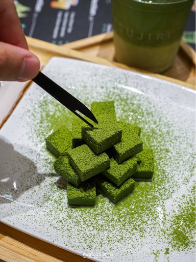 Tsujiri Nama Chocolate