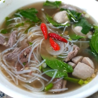 เฝอเนื้อ