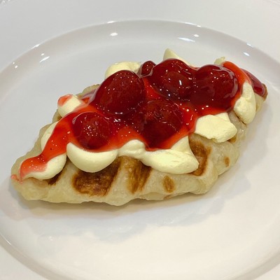 Croffle Strawberry Cream Cheese