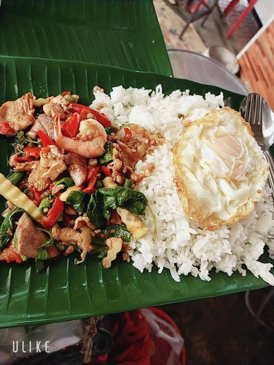 ครัวยำแม่พลอย