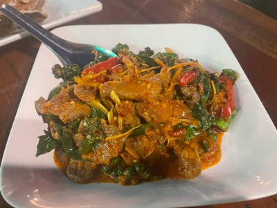 ผัดเผ็ดกวาง