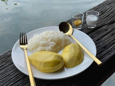 ข้าวเหนียวมะม่วงป้าณี (วัดราชโอรส) วัดราชโอรส