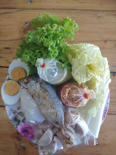 เมี่ยงปลาทู...หมูยอ...ปูอัด