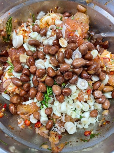 วิธีทำ ยำส้มโอกุ้งสด 🦐 วิธีทำ ยำส้มโอกุ้งสด 🦐