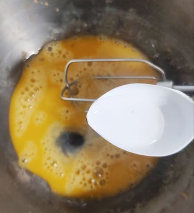 วิธีทำ Hollandaise Sauce (Egg Benedict) ซอสฮอลลันเดส วิธีทำ Hollandaise Sauce (Egg Benedict) ซอสฮอลลันเดส