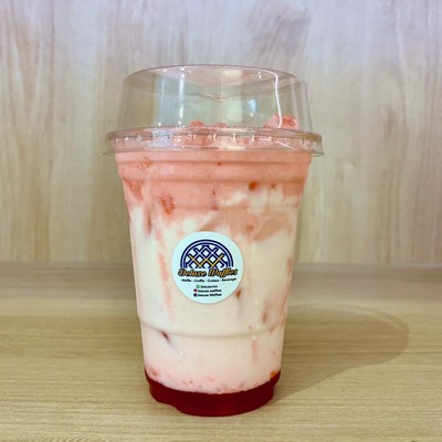 STRAWBERRY MILKY