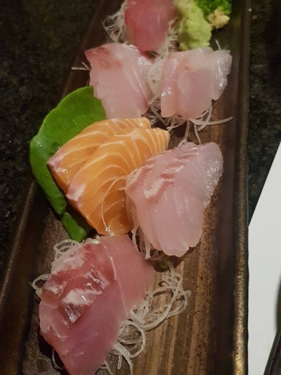 อาหาร หรือ เครื่องดื่ม