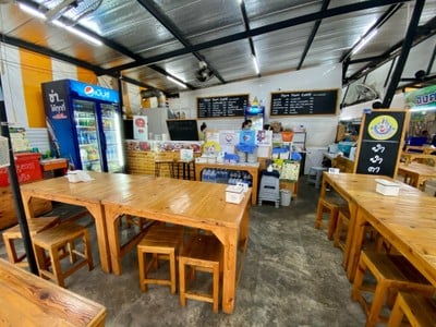 ยำยำคาเฟ่ ยำยำคาเฟ่ สาขา ม.ธรรมศาสตร์