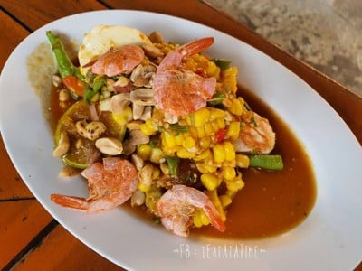 ตำข้าวโพดไข่เค็ม