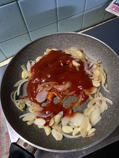 วิธีทำ ซอสโรเซ่ (Rosé Sauce) วิธีทำ ซอสโรเซ่ (Rosé Sauce)