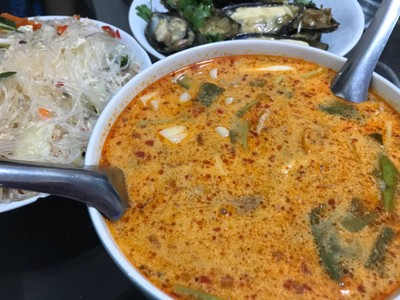 ต้มยำรวมมิตรน้ำข้น