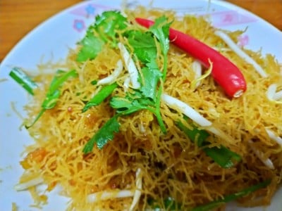 หมี่กรอบวิไลกุล
