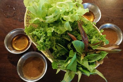 อาหาร หรือ เครื่องดื่ม