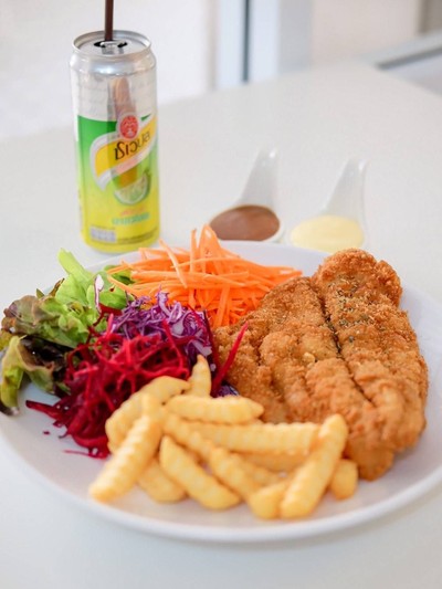 สเต็กปลาดอลลี่