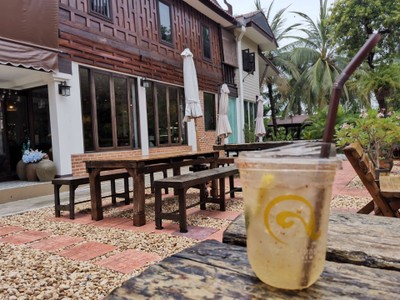 หน้าร้าน